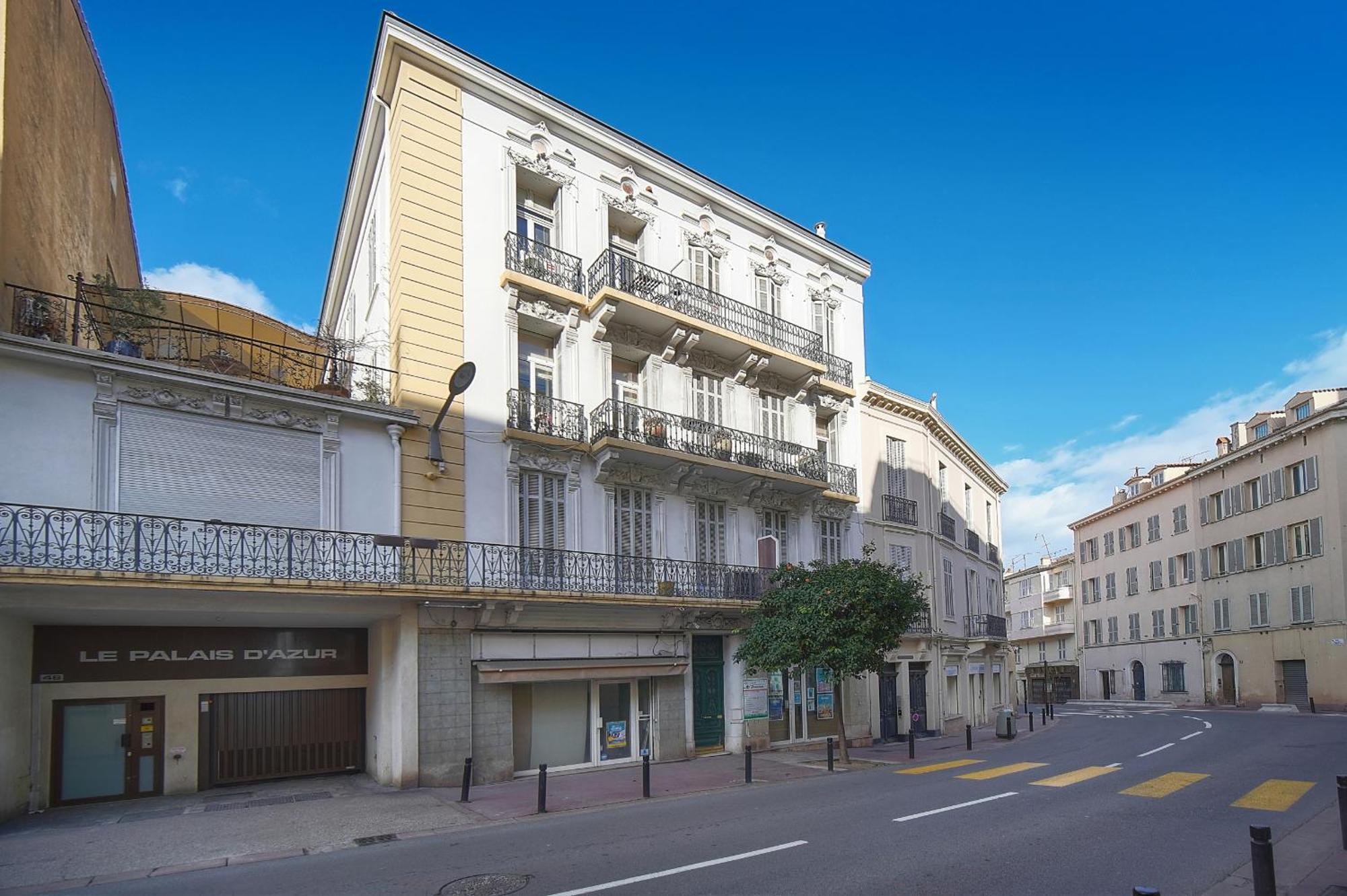 Apartment 2 Pieces Moderne Avec Terrasse A1b263