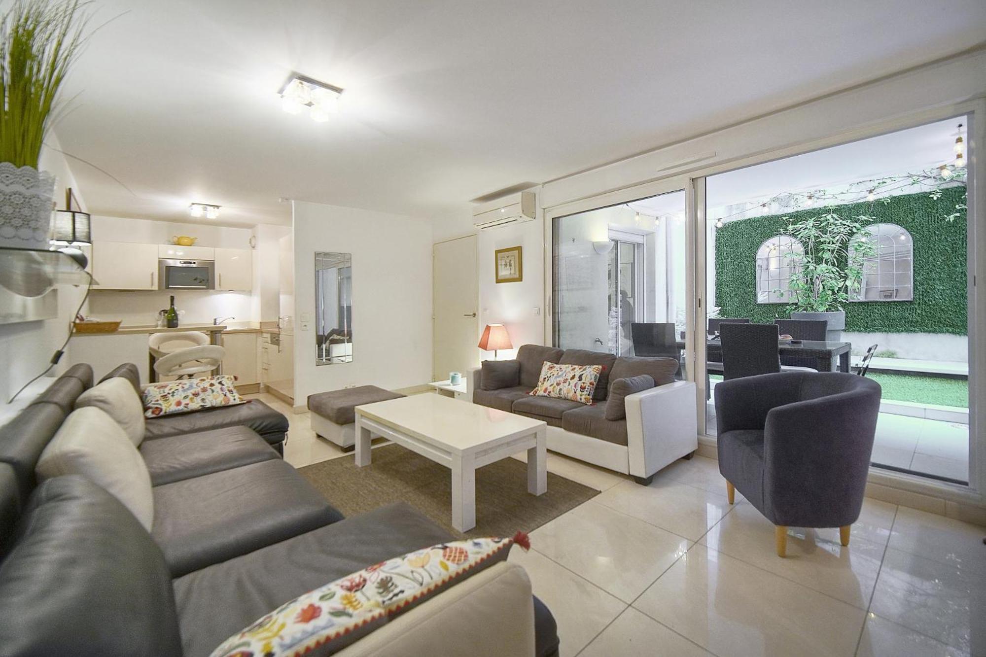 2 Pieces Moderne Avec Terrasse A1b263 Apartment *